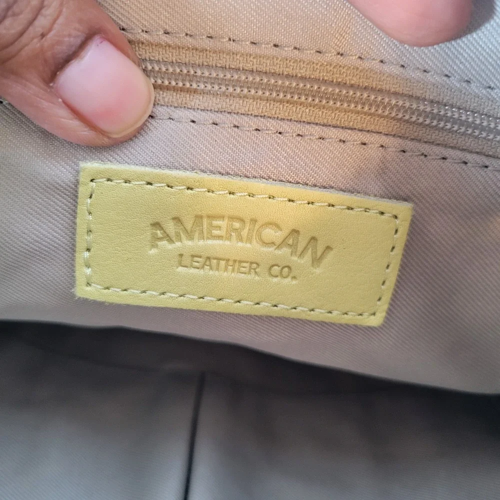 American Leather Co Womens Sherryl Leather Crossbody Bag Pistachio Green Western